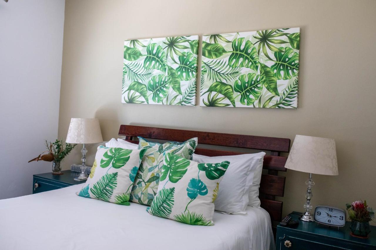 Stay At Friends Bettyʼs Bay Εξωτερικό φωτογραφία