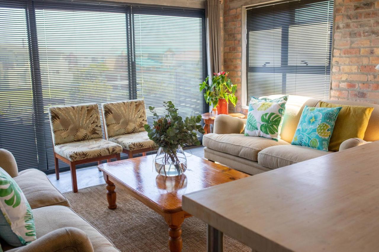 Stay At Friends Bettyʼs Bay Εξωτερικό φωτογραφία