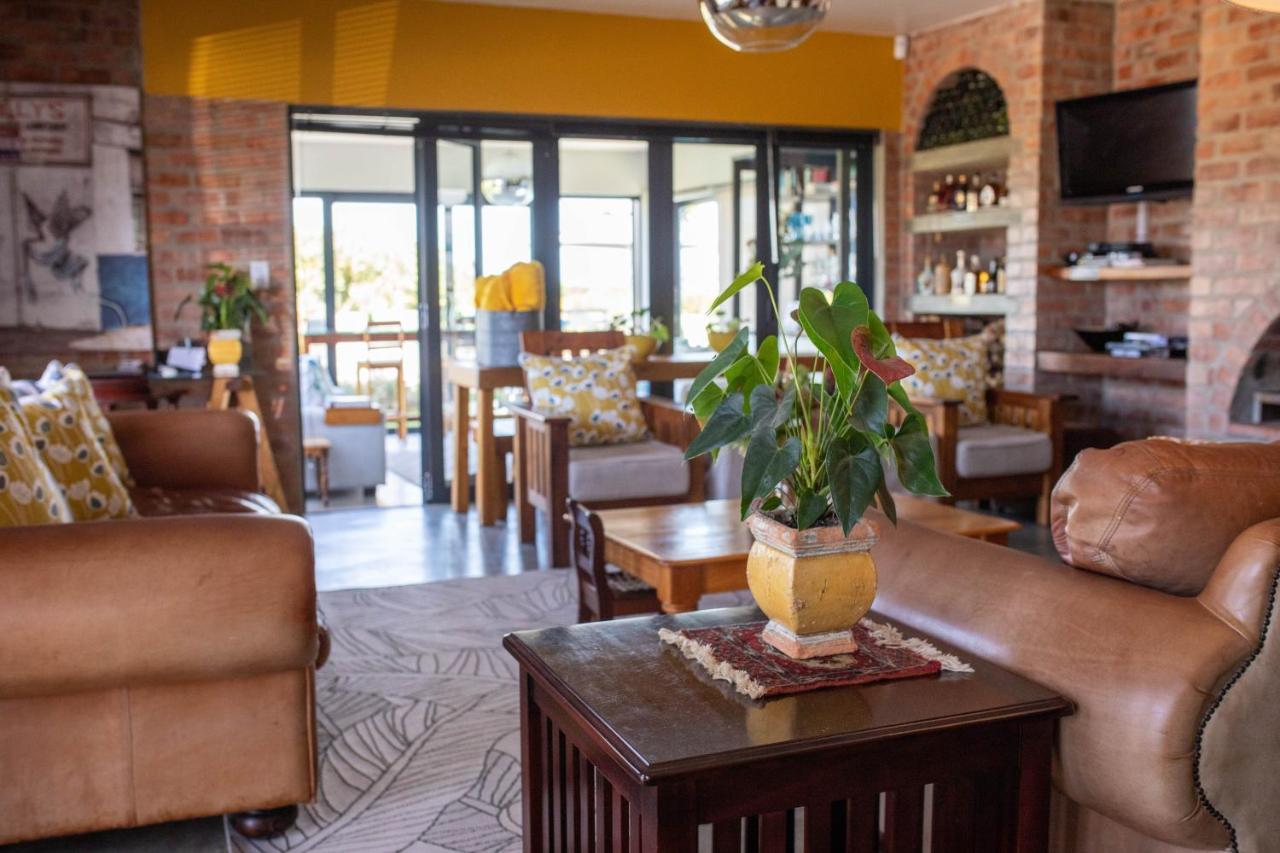 Stay At Friends Bettyʼs Bay Εξωτερικό φωτογραφία