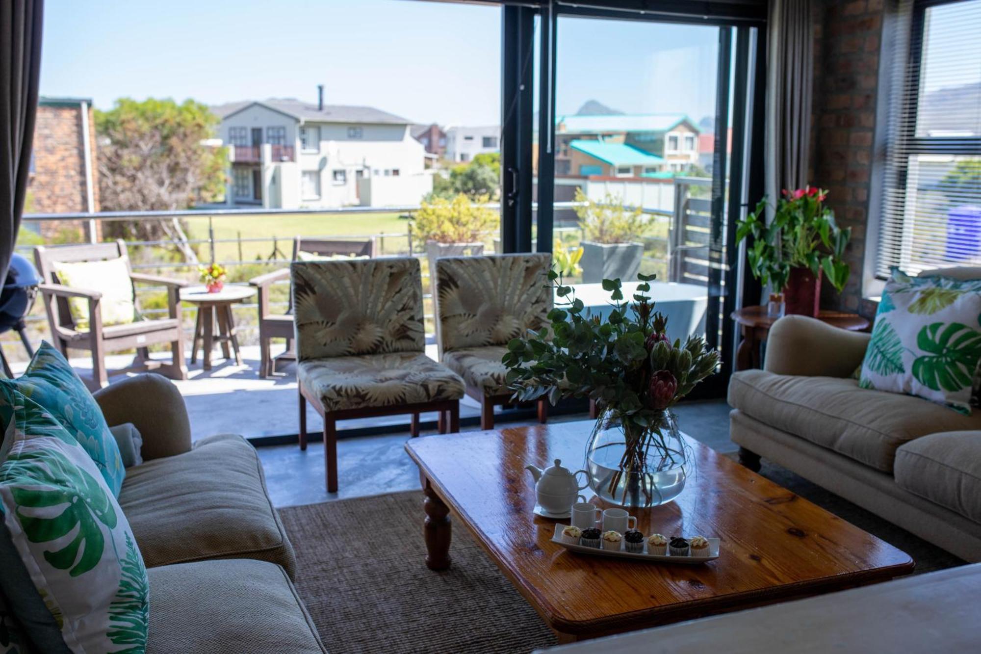 Stay At Friends Bettyʼs Bay Δωμάτιο φωτογραφία