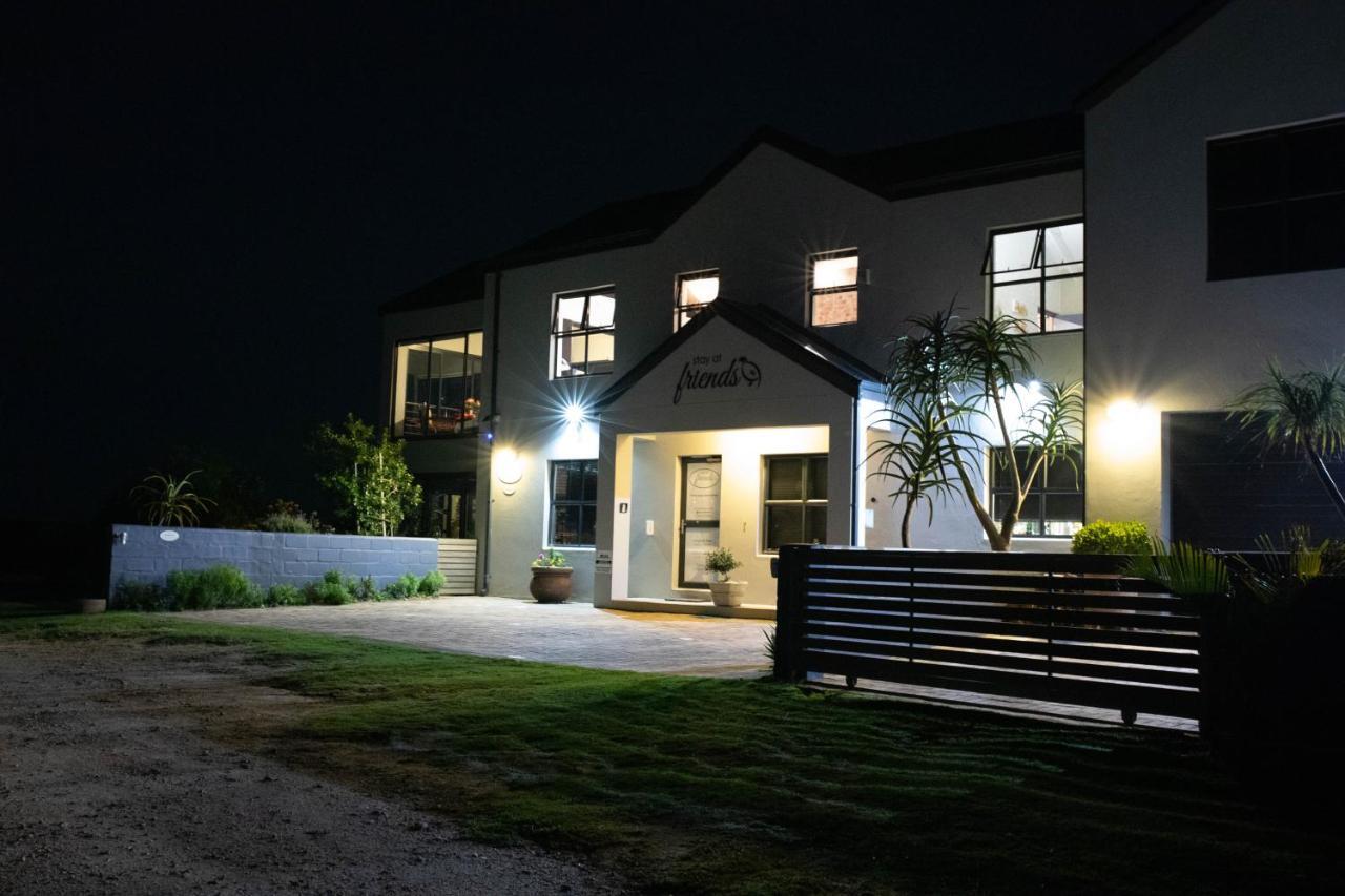Stay At Friends Bettyʼs Bay Εξωτερικό φωτογραφία