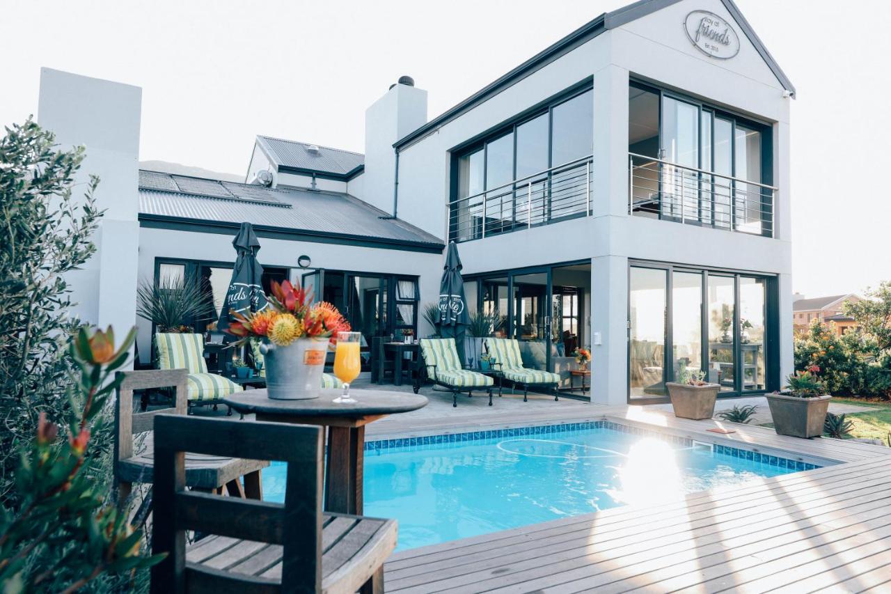 Stay At Friends Bettyʼs Bay Εξωτερικό φωτογραφία