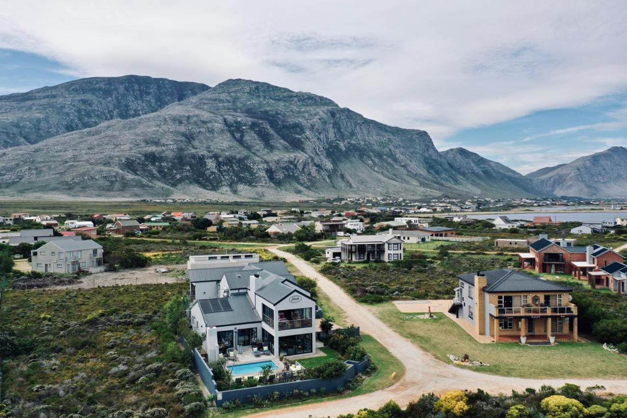 Stay At Friends Bettyʼs Bay Εξωτερικό φωτογραφία